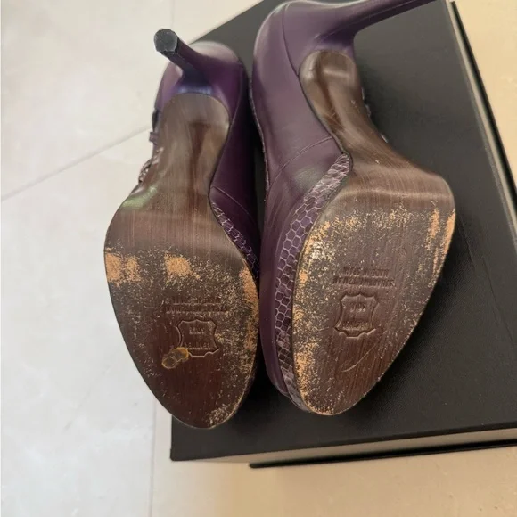 Stuart Weitzman Dark Purple Peep-Toe Heels - Picture 11 of 16